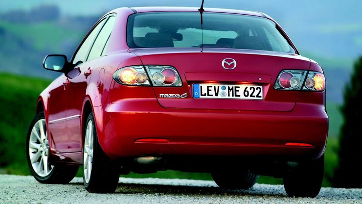 Стоит ли связываться с подержанной Mazda 6 первого поколения