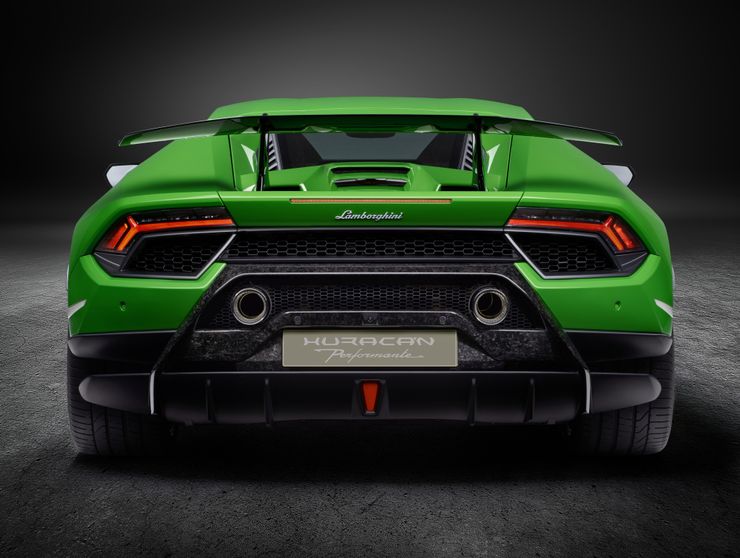 Пытка по-итальянски: тест-драйв Lamborghini Huracan Performante
