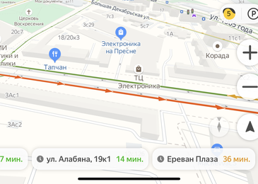 Почему «Яндекс.Навигатор» иногда заводит водителей в жуткие пробки