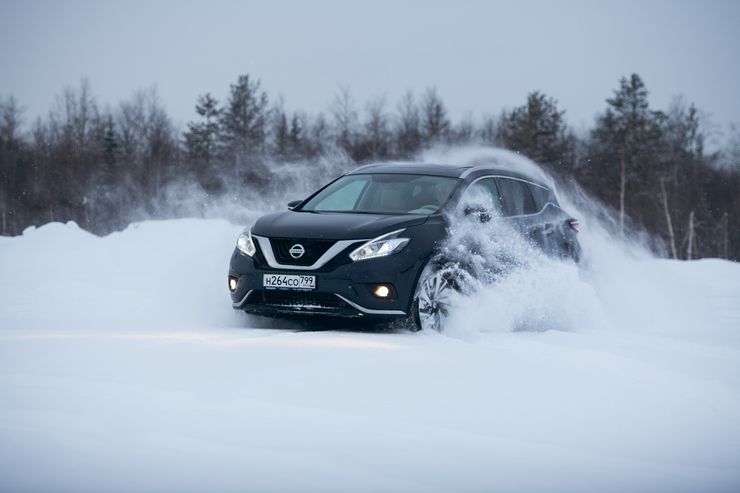 Тест-драйв новой версии Nissan Murano: отрыв «башки» и прочие изменения