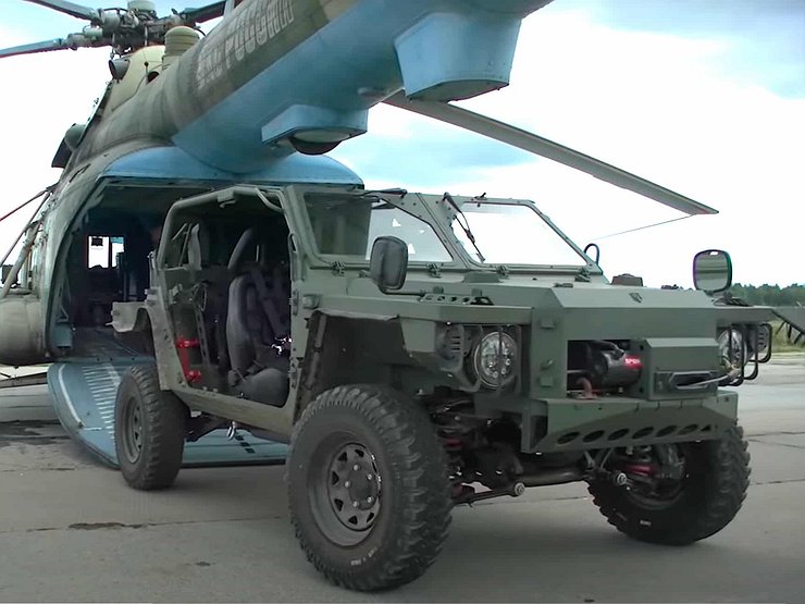 Российские военные испытывают внедорожник «Сармат» на базе «Нивы»
