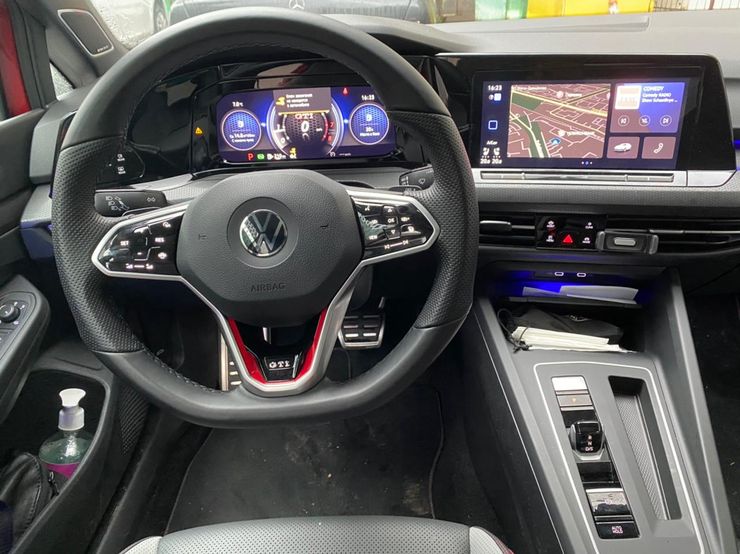Громкий камбэк: первый тест-драйв нового Volkswagen Golf GTI