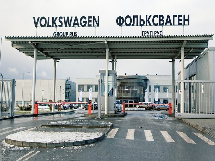 Volkswagen, вслед за Toyota, может остановить свои заводы