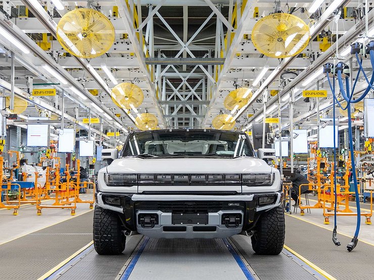 General Motors открыла новый завод Factory ZERO
