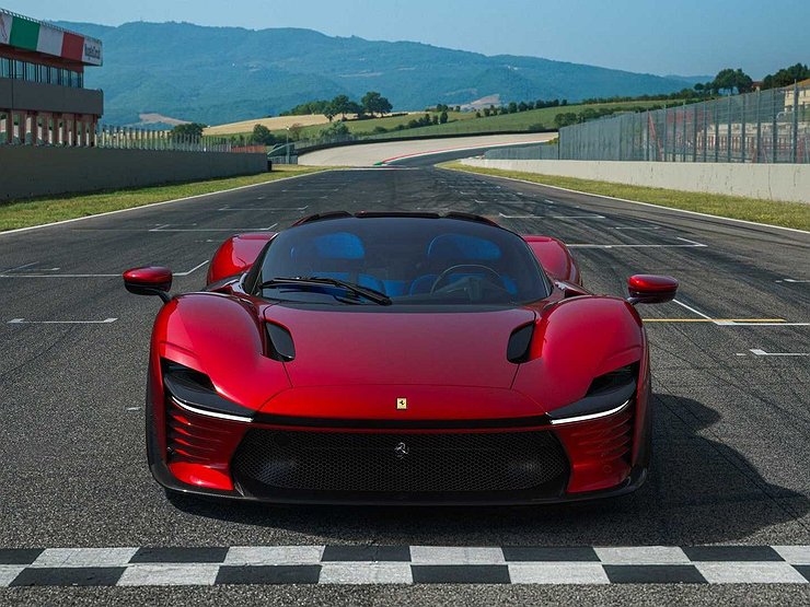 Ferrari представила новую модель Daytona SP3