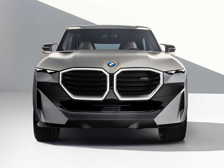 Компания BMW официально представила кроссовер Concept XM