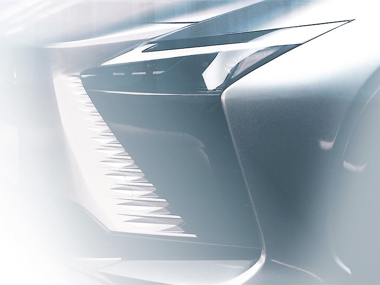 Lexus готовится выпустить новый кроссовер RZ