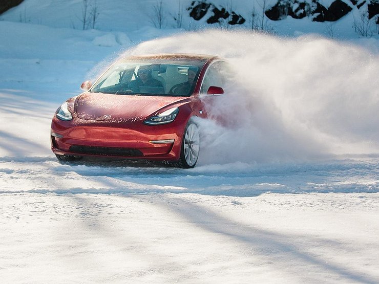 Tesla Model 3 оказалась почти бесполезной на 20-градусном морозе
