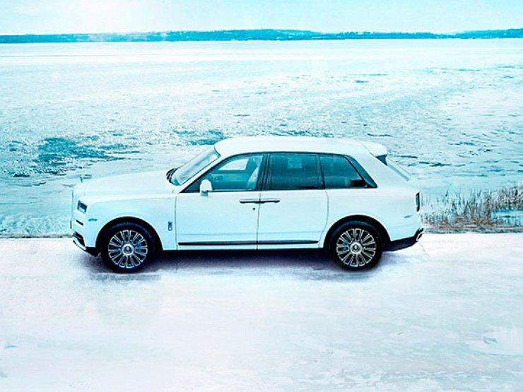 Rolls-Royce посвятил спецверсию кроссовера Cullinan озерам Сибири