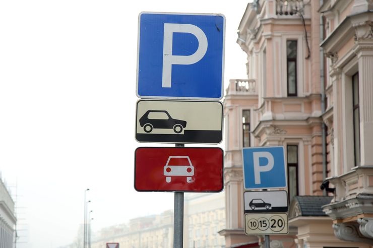 Искусственный интеллект запретит российским водителям превышать скорость и неправильно парковаться