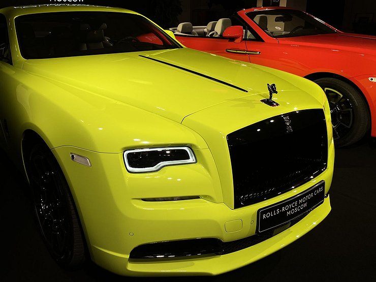 Rolls-Royce остановил поставки автомобилей в Россию