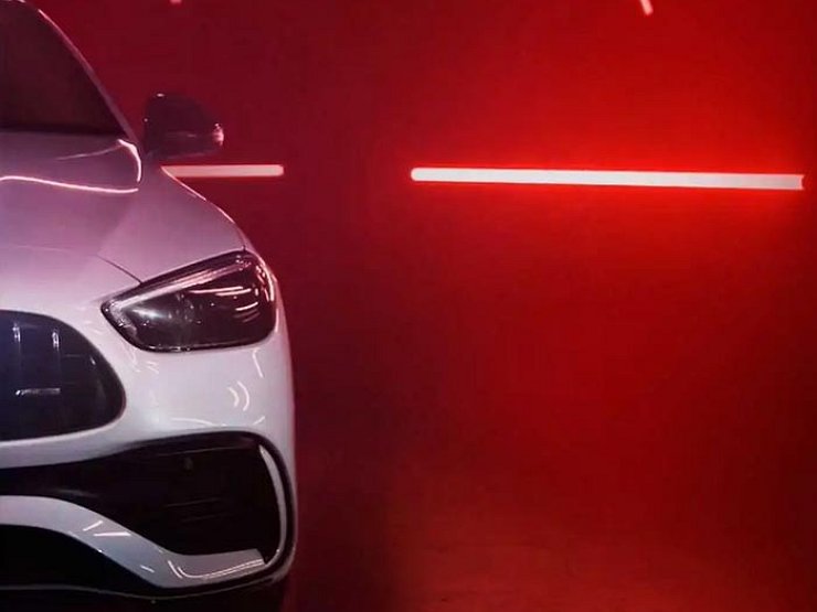 Mercedes-Benz рассекретил «заряженные» версии C-класса
