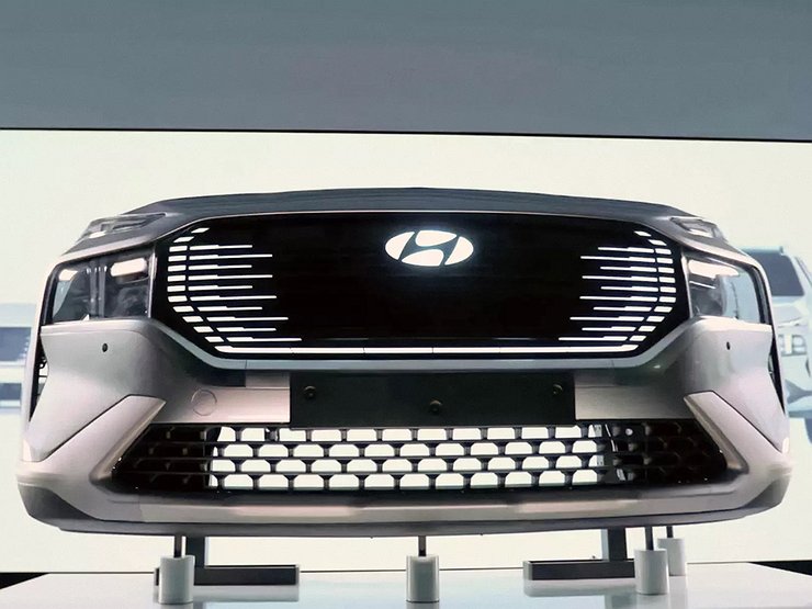 Светящийся и с полосками: марка Hyundai планирует сменить логотип