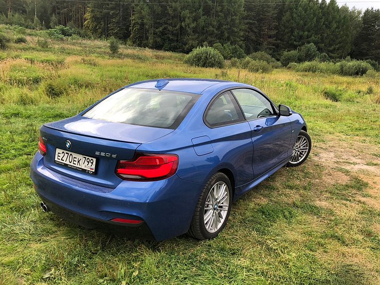 BMW остановит автозаводы из-за ограничения поставок российского газа