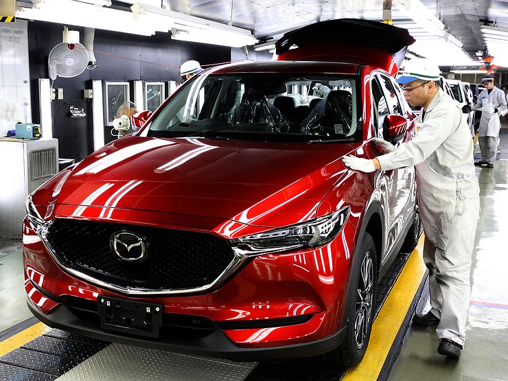 Geely может наладить производство автомобилей на заводе Mazda в Приморье