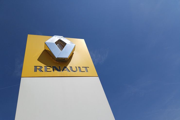 Бывшие автосалоны Renault массово захватывают «китайцы»