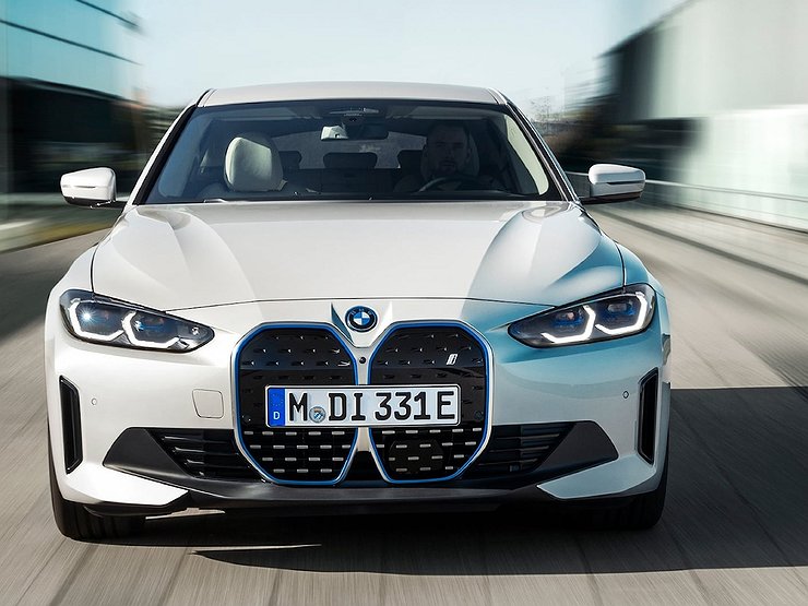 BMW создаст инновационную платформу Neue Klasse для себя и Rolls-Royce