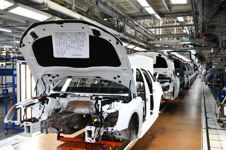 Какую модель на самом деле будет выпускать АВТОВАЗ на заводе Nissan