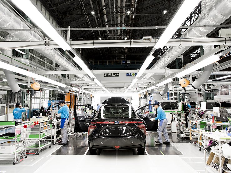 Российские заводы Hyundai, Toyota и Nissan получили убыток на 57 млрд. рублей