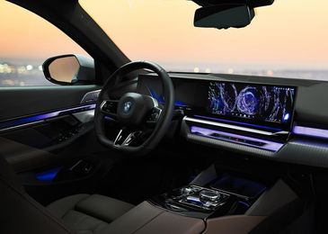 Баварцы рассказали, чем удивит покупателей новая BMW 5-й серии