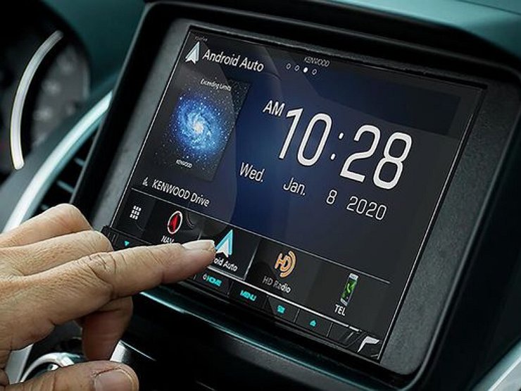 Отстойный touchpad: почему автопроизводители отказываются от сенсорных клавиш в автомобиле