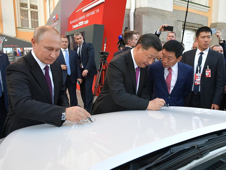 Что знают об электромобилях Путин, Си Цзиньпин и Байден, чего не знаем мы