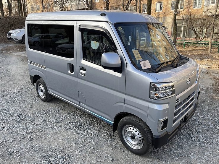 Daihatsu Hijet по цене LADA Vesta: в Россию привезли партию новых «японцев»