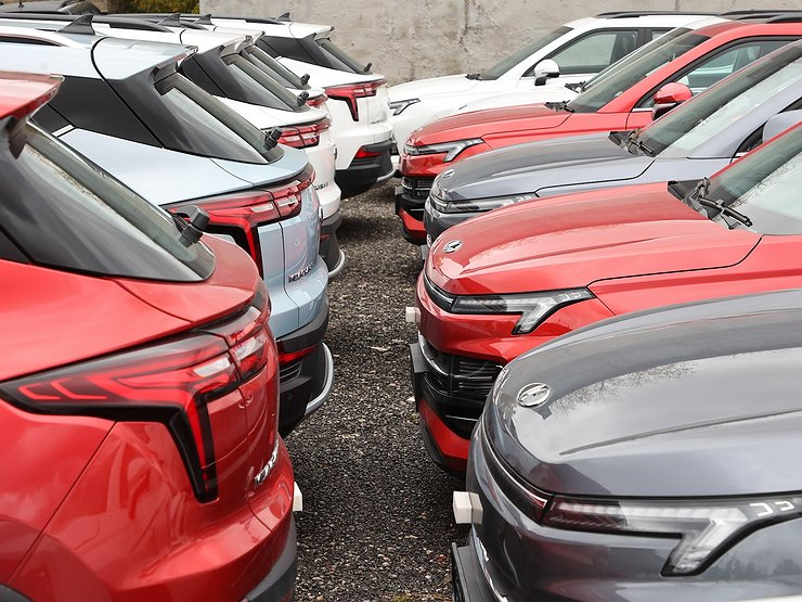 Продажи новых автомобилей по итогам 2023 года выросли на 60%
