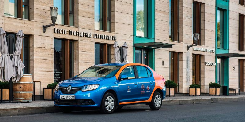  Московский каршеринг пополнился седанами Renault Logan 