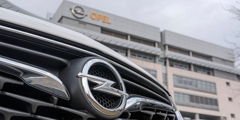  Peugeot и Citroen объявили о завершении сделки по покупке Opel 