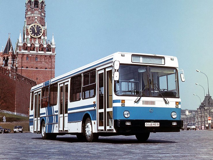 Почему в России свернули выпуск знаменитых автобусов ЛиАЗ-5256