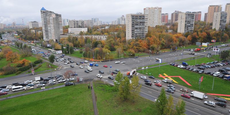 
                                    В России предложили ввести платные перекрестки
                            