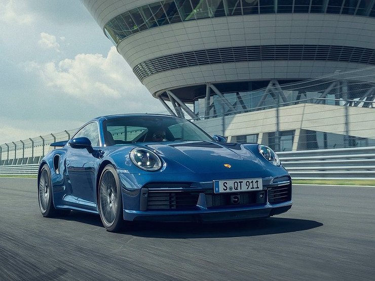 Дебютировал новый Porsche 911 Turbo в двух типах кузова